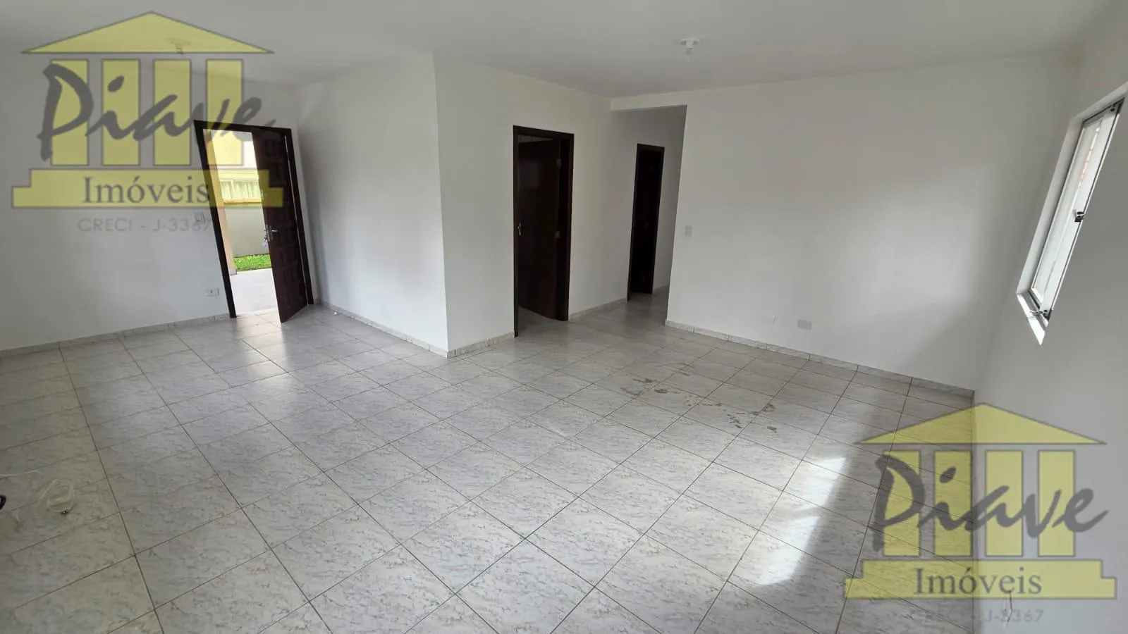 Washing machine in a 3-bedroom house, 280 m²