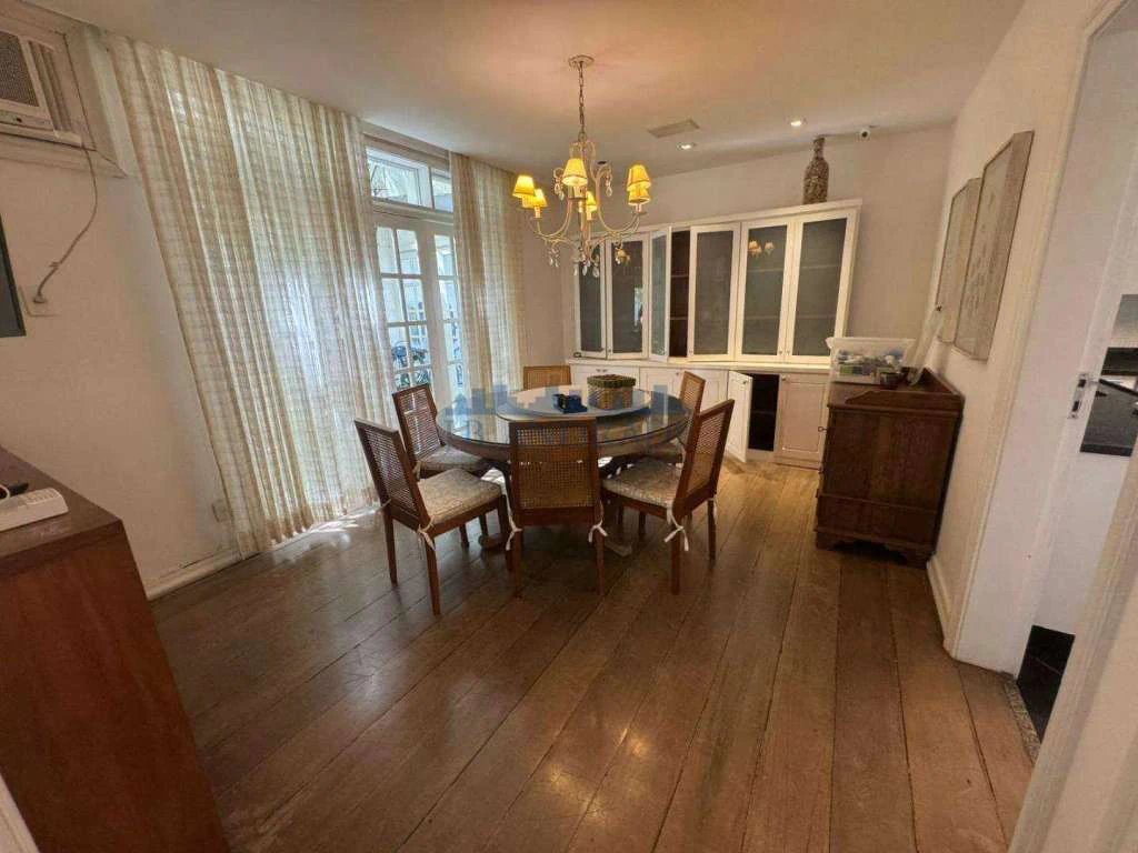 Casa 750 m² com 6 quartos e 10 vagas em condomínio — photo 26