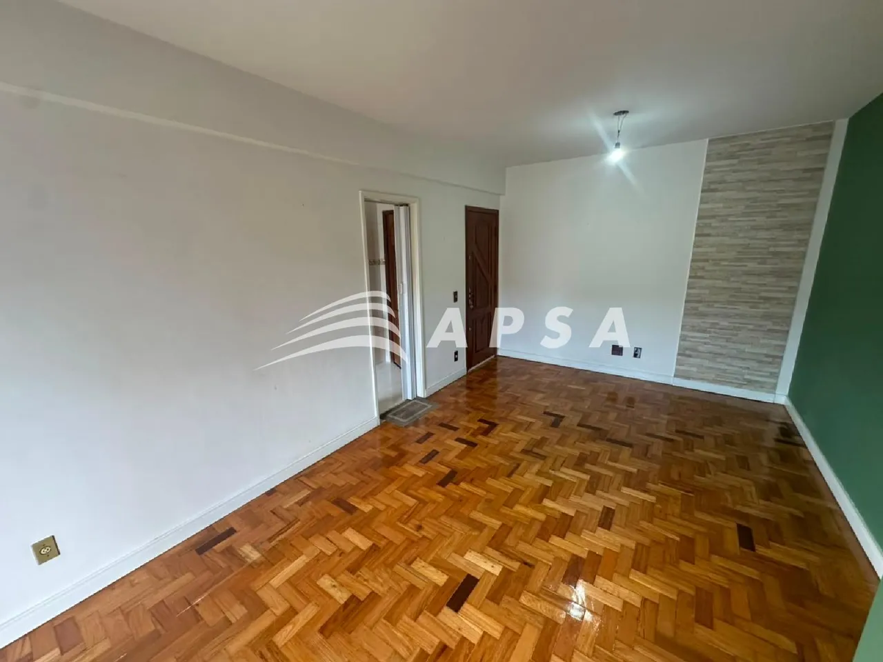 Unfurnished 2-bedroom apartment with 2 bathrooms — photo 18