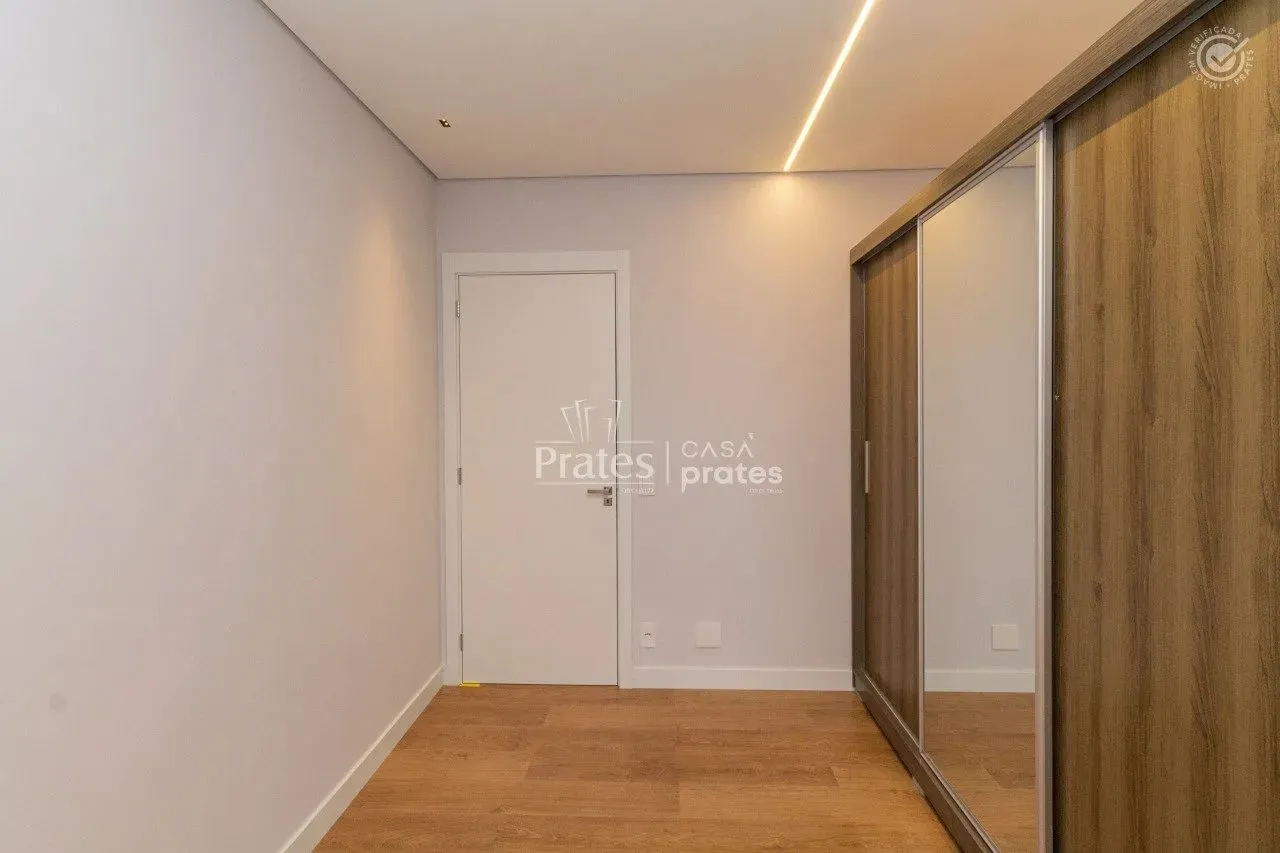 3 en-suite bedroom apartment with 231 m² and 2 parking — photo 17