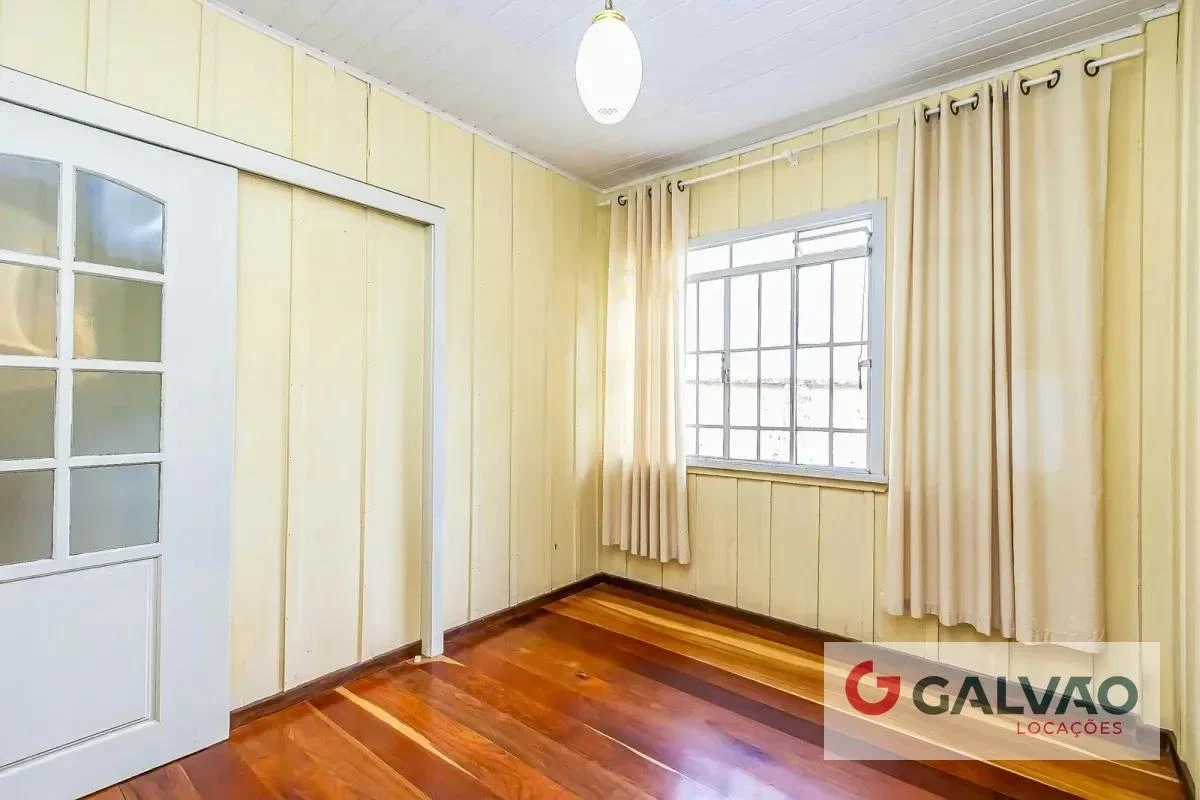 House with a separate kitchen and 5 bedrooms, 224 m² — photo 3
