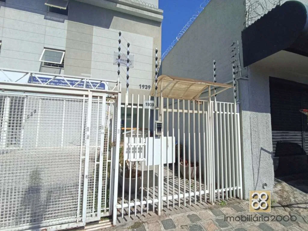 One-bedroom apartment with a washing machine in Curitiba — photo 17