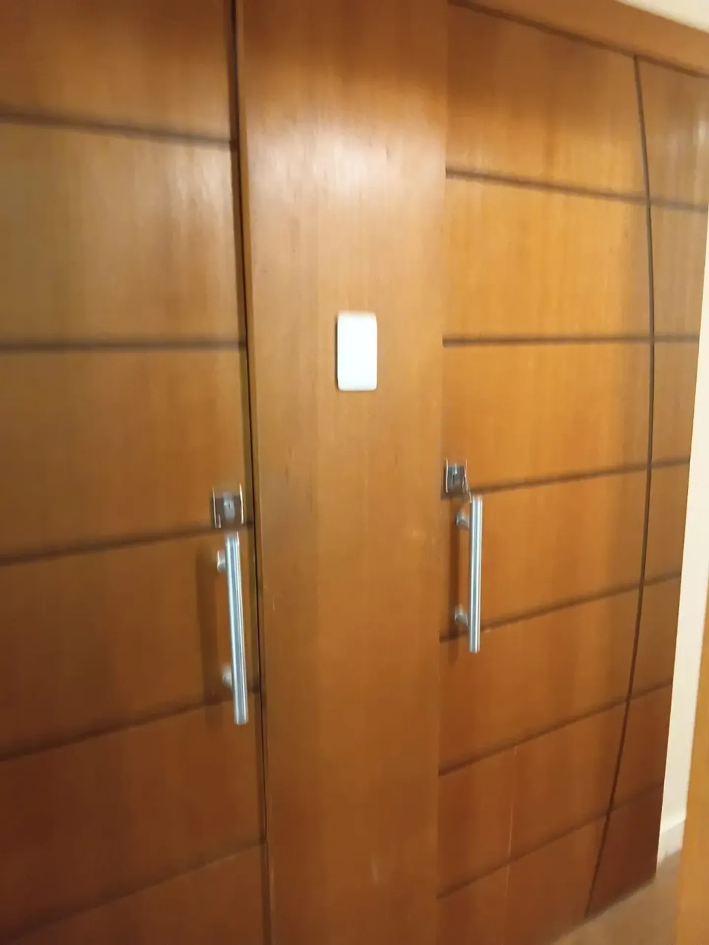 75 m² apartment with a walk-in closet and a home office — photo 4