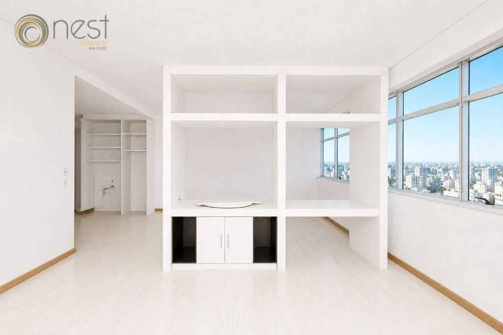 1-bedroom apartment with a washing machine and 65 m² — photo 15
