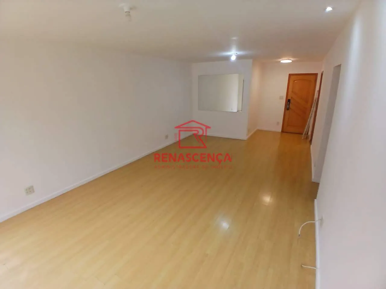 Unfurnished apartment with 2 bedrooms and a balcony — photo 8