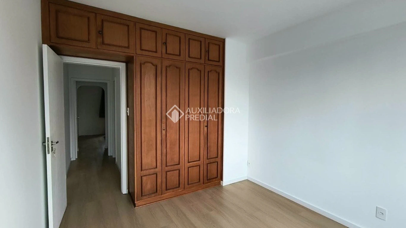 Departamento, 70 m², con piso de madera o laminado — photo 11