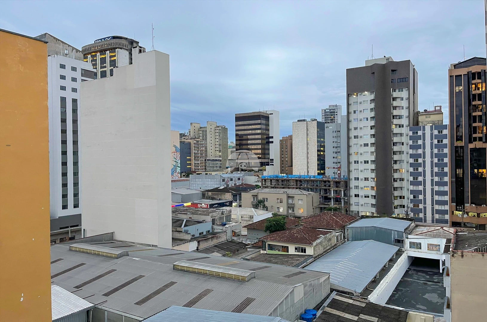 One-bedroom apartment with a home office in Curitiba — photo 24