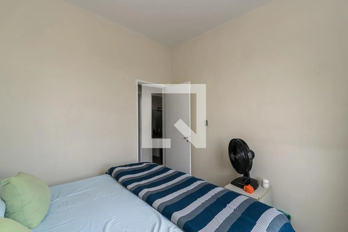Furnished apartment, 52 m², with a home office — photo 11