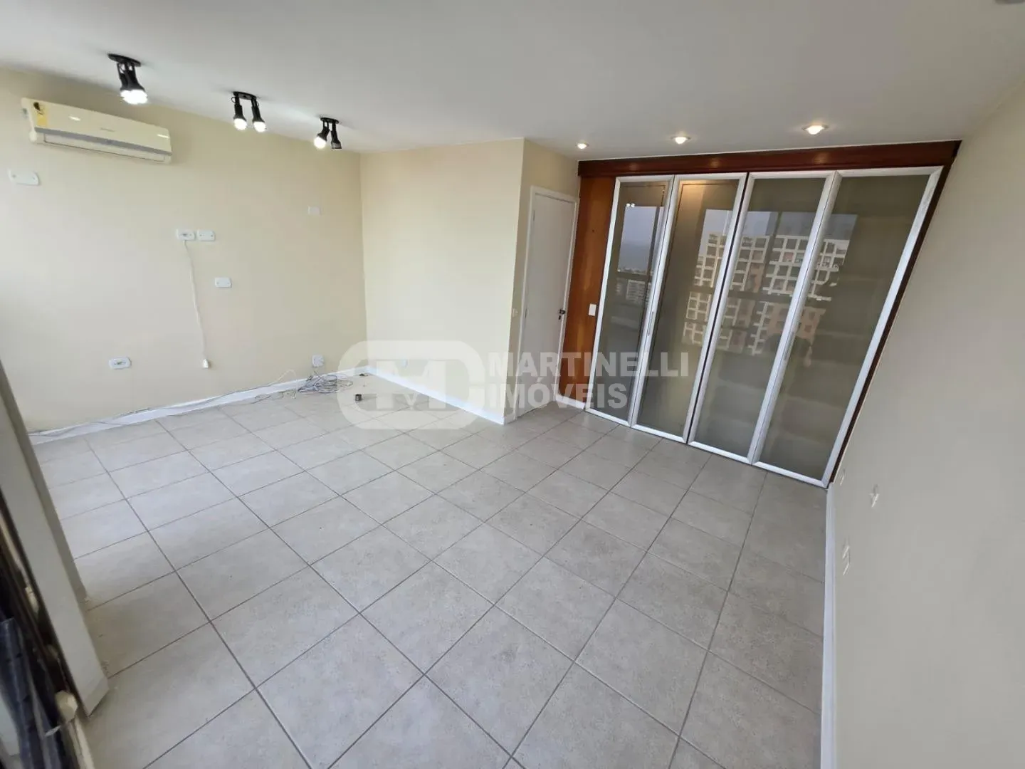Apartamento sem mobília com 3 quartos e 5 banheiros — photo 27