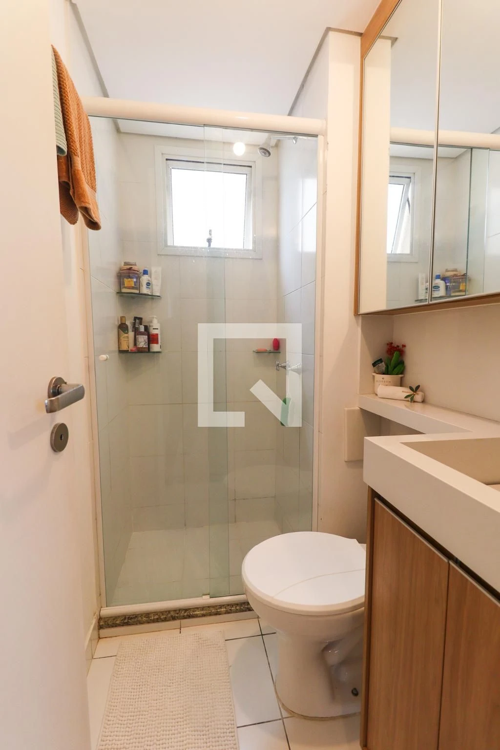 2-bedroom apartment with a glass-enclosed balcony — photo 22