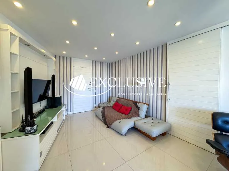 Furnished 1-bedroom apartment with gas open kitchen — photo 15