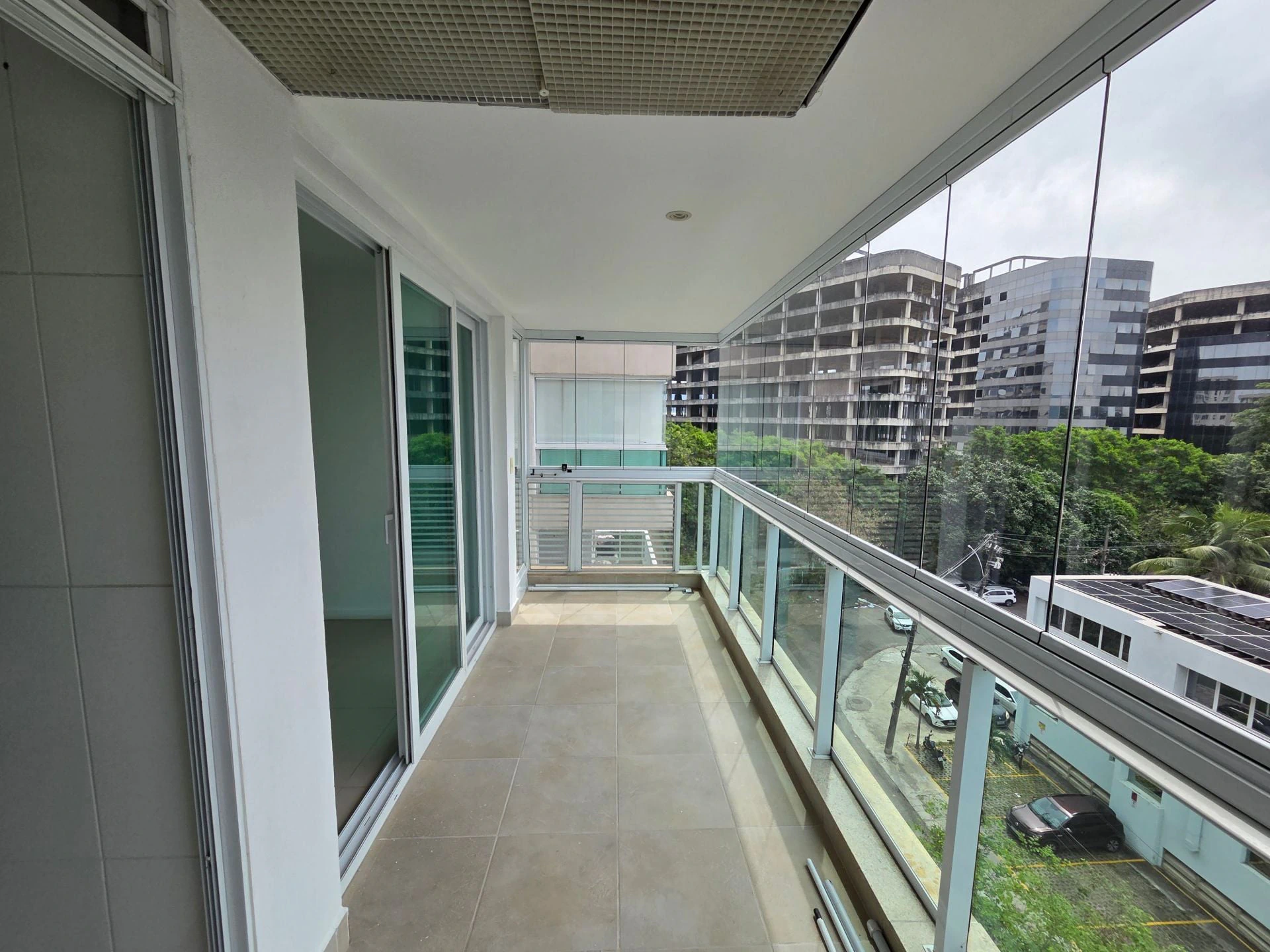 2-bedroom apartment with a mountain view in Rio de Janeiro — photo 13