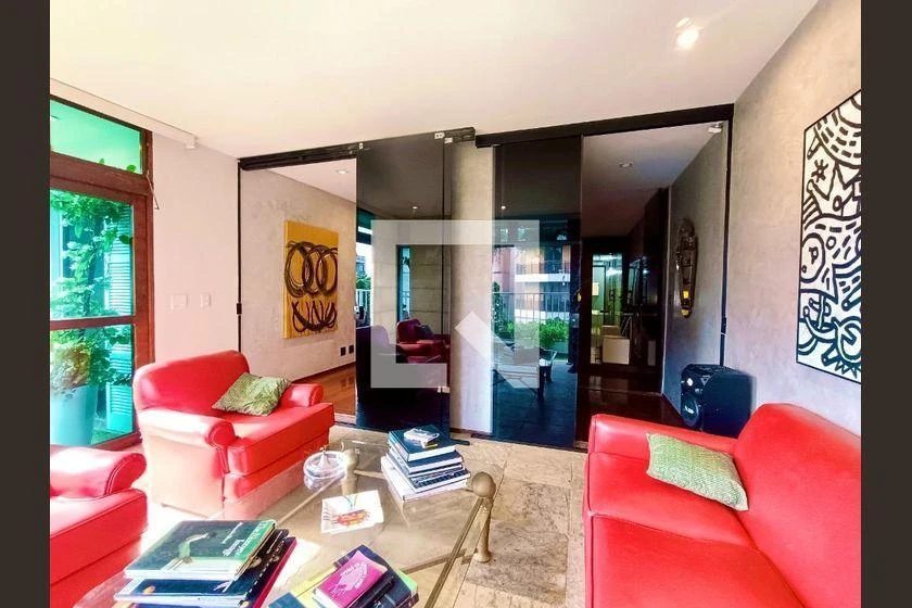127 m² apartment with 3 en-suite bedrooms and balcony — photo 18