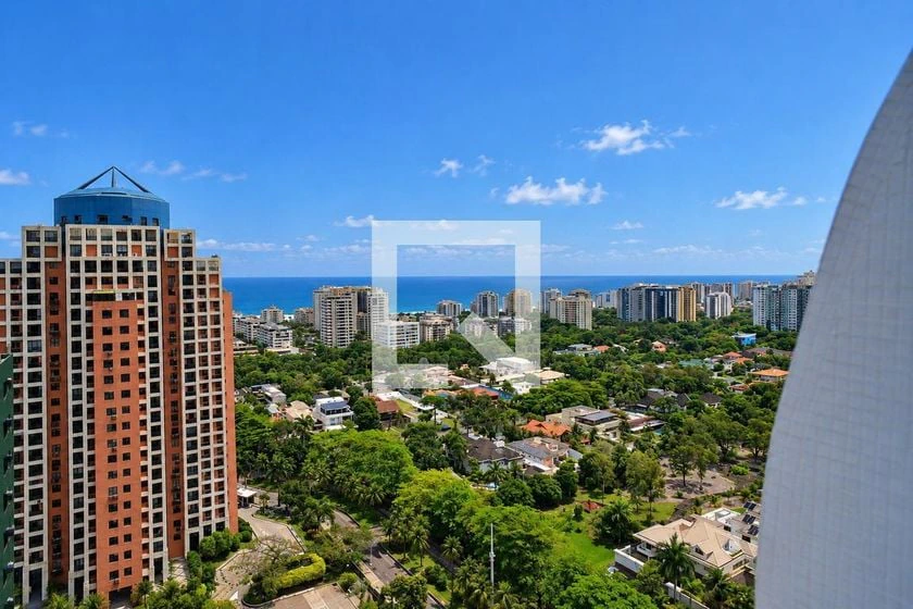 Квартира 200 м² з 3 спальнями та балконом — photo 7