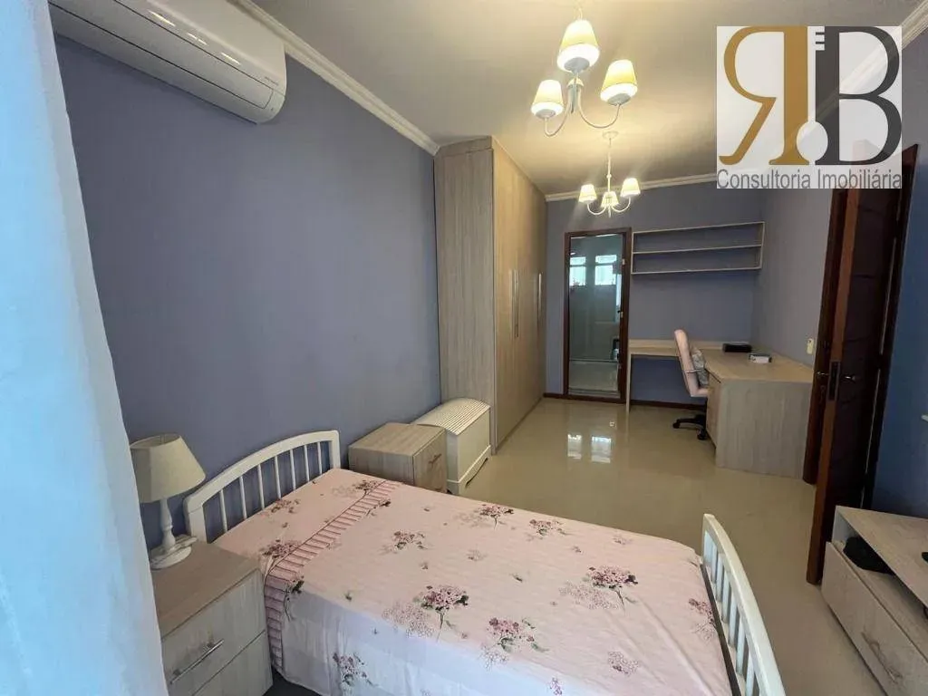 4-bedroom house with 5 bathrooms, 400 m² — photo 15