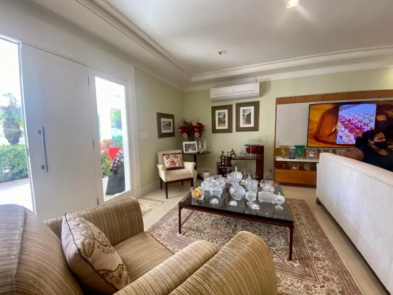Furnished house with 4 bedrooms and 4 bathrooms — photo 6