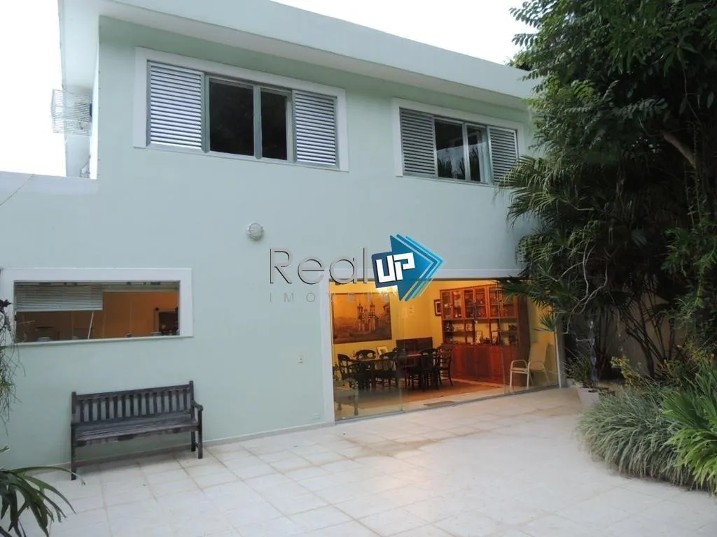Casa com 4 quartos, 600 m² e vista ampla — photo 67