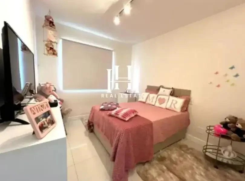 Furnished house with 6 en-suite bedrooms and shared pool — photo 30
