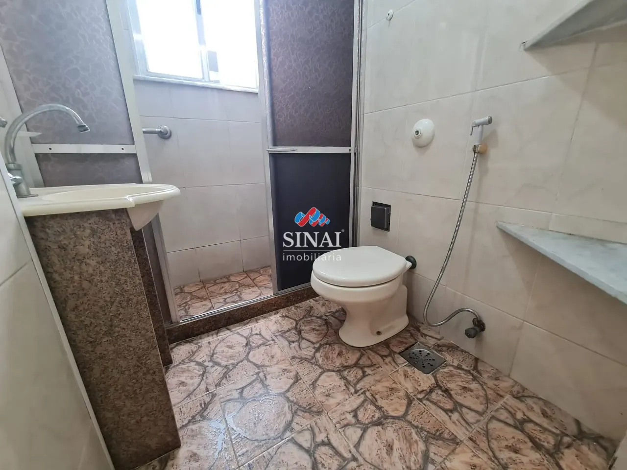 2-bedroom apartment with 2 bathrooms and parking space — photo 9