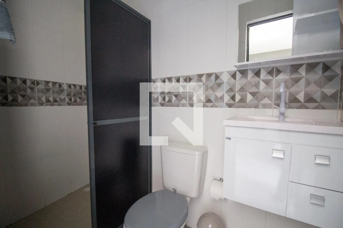 Furnished house with 2 en-suite bedrooms and gas kitchen — photo 26