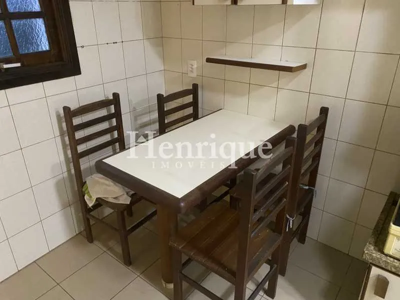 Casa de 4 dormitorios con vestidor — photo 7