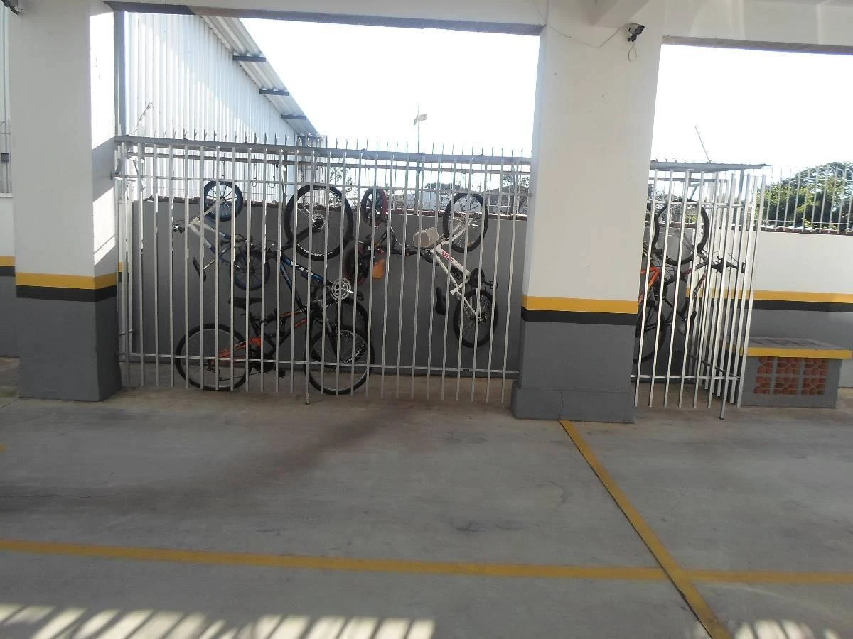 Unfurnished apartment with 3 bedrooms, 1 bath, 1 parking — photo 25