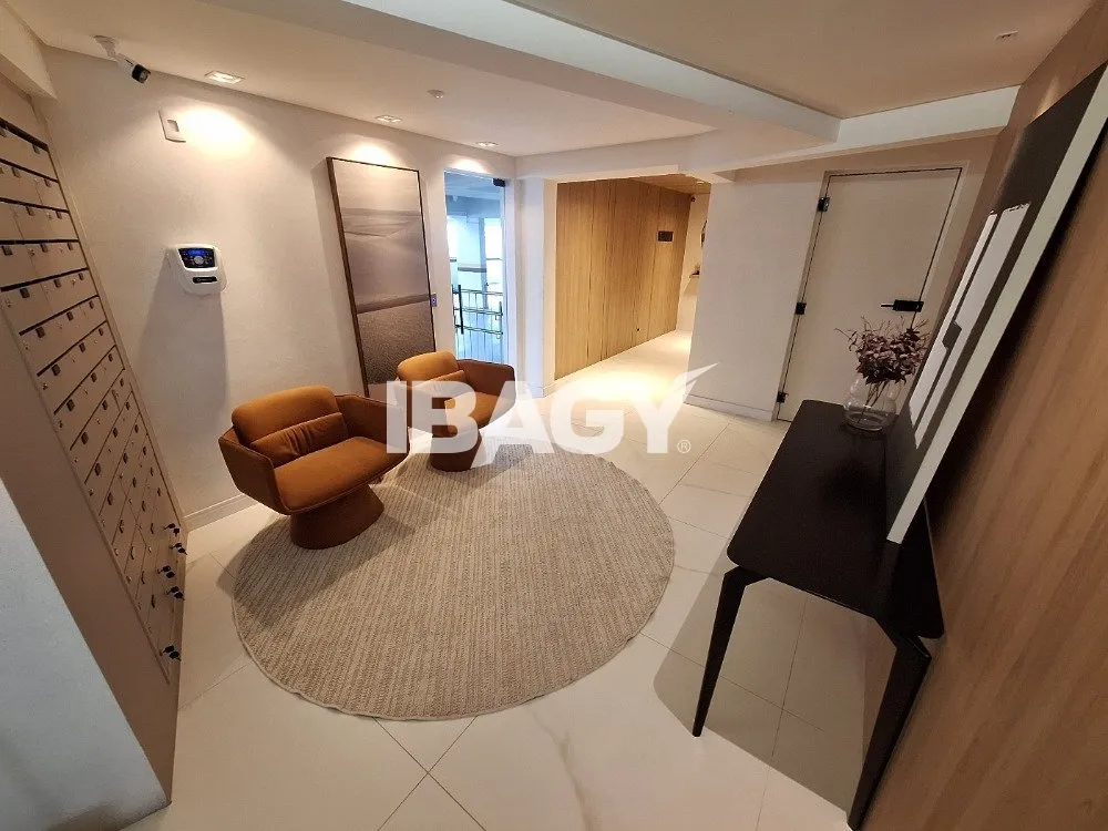 Apartment, 50 m², with a glass-enclosed balcony — photo 13