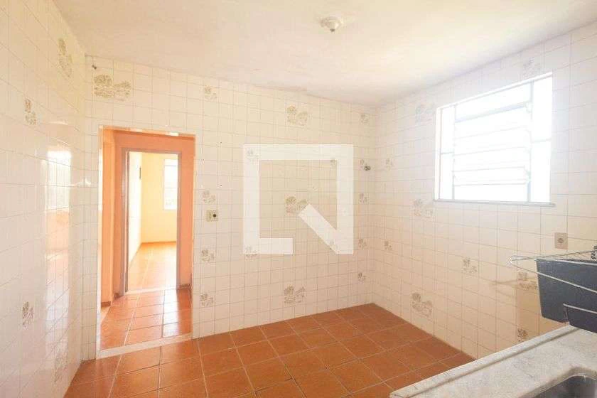 2-bedroom apartment with separate kitchen and balcony — photo 13