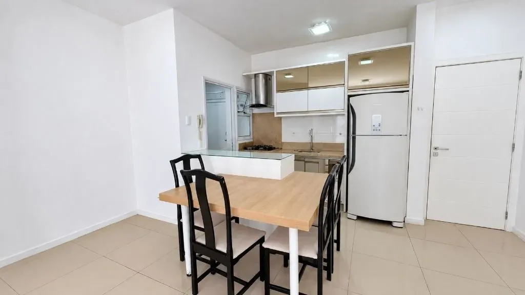 2-bedroom apartment, 1 with its own bathroom, 64 m²