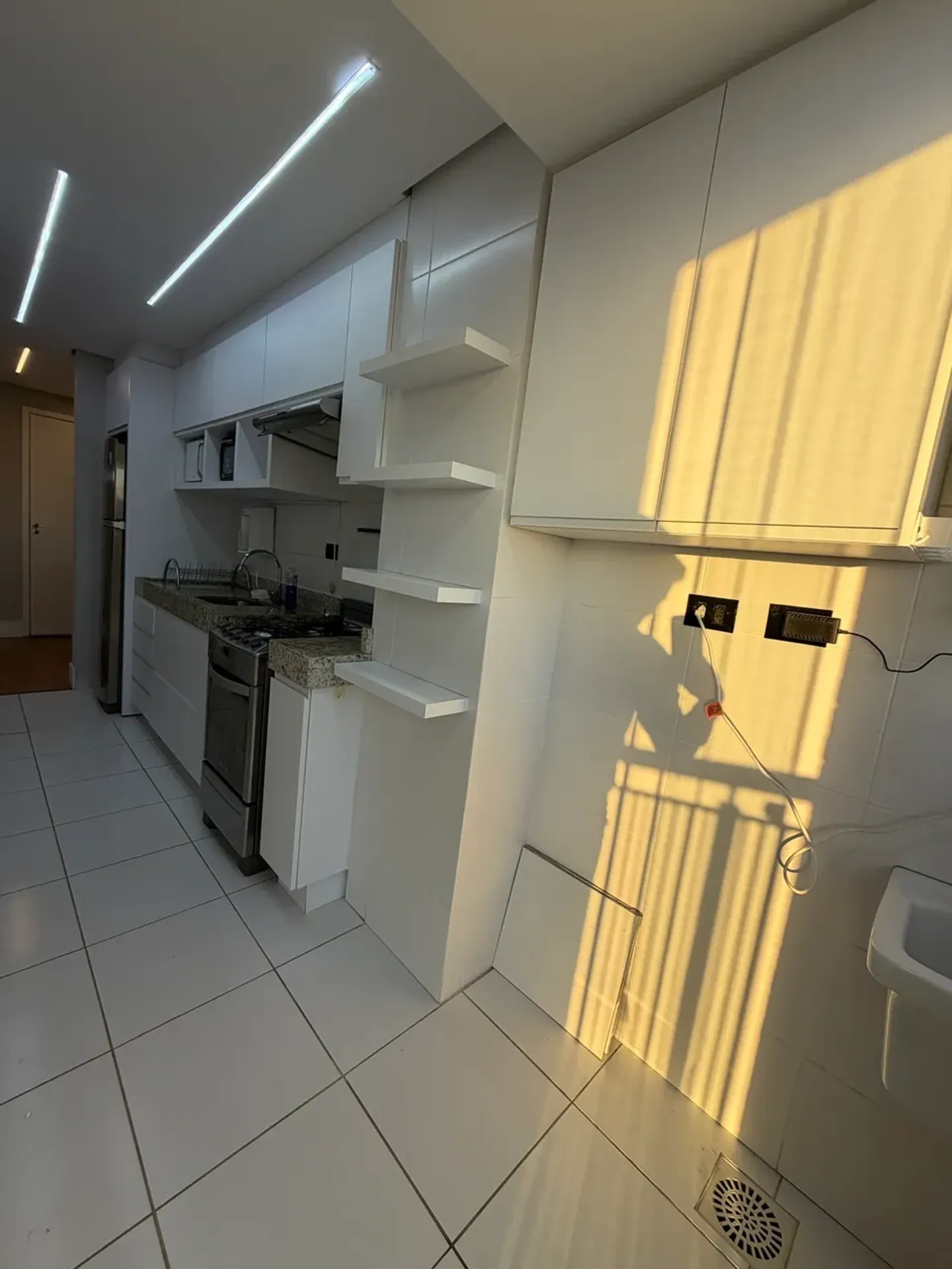 Apartamento mobiliado, 60 m², com varanda envidraçada — photo 5