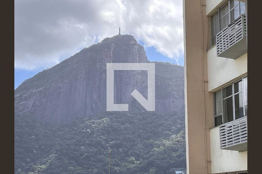Apartamento de 2 quartos com cozinha fechada — photo 2