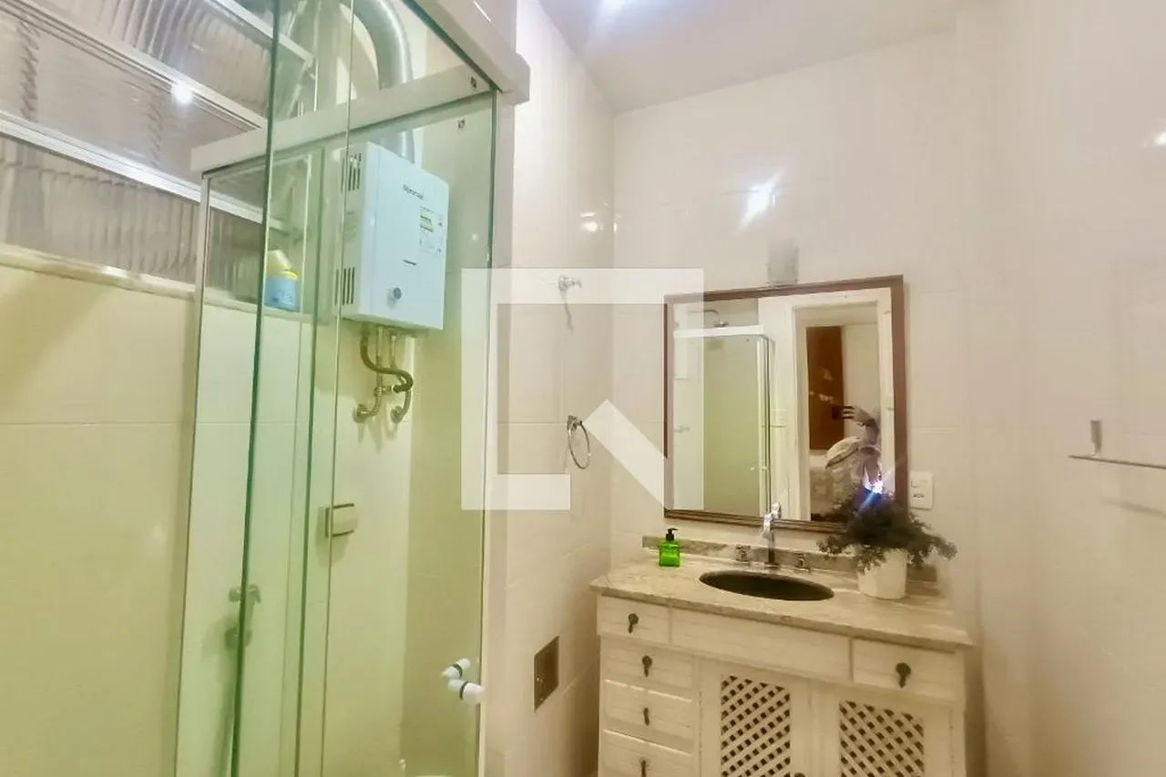 Home office in a 2-bedroom apartment, 90 m² — photo 26