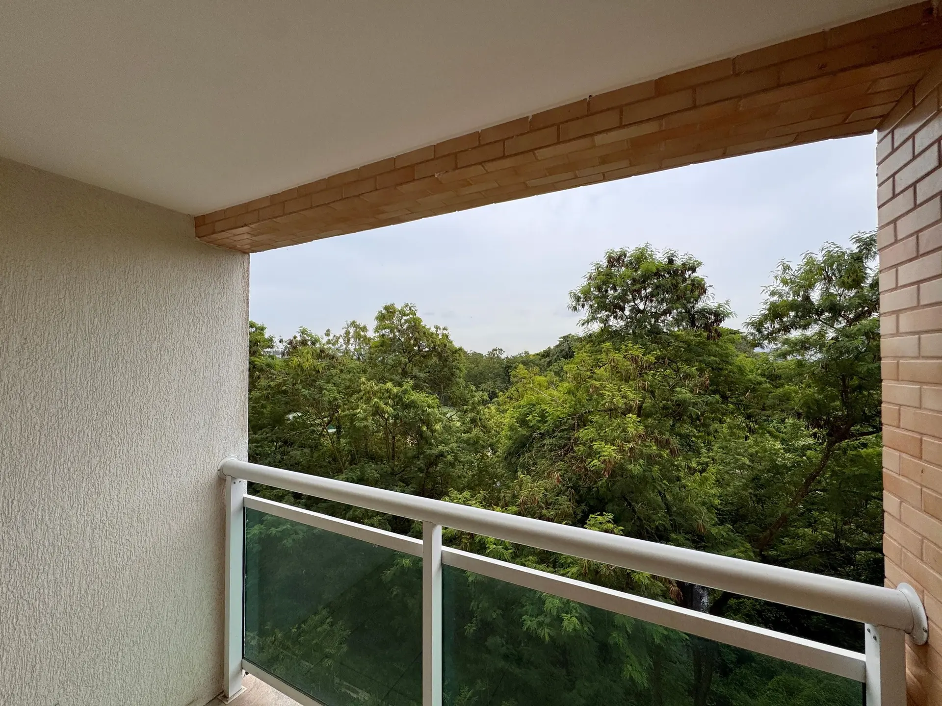 Furnished apartment, 158 m², with a water view — photo 21