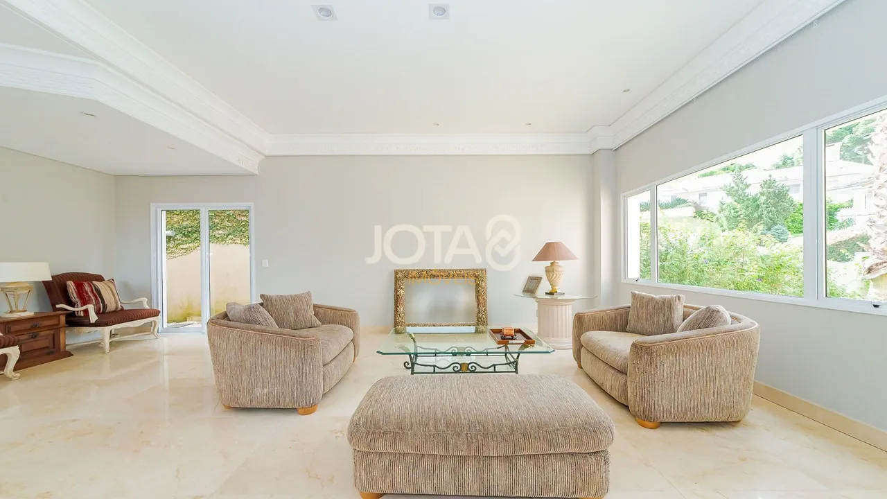 Furnished house with 5 bedrooms and 5 bathrooms — photo 12