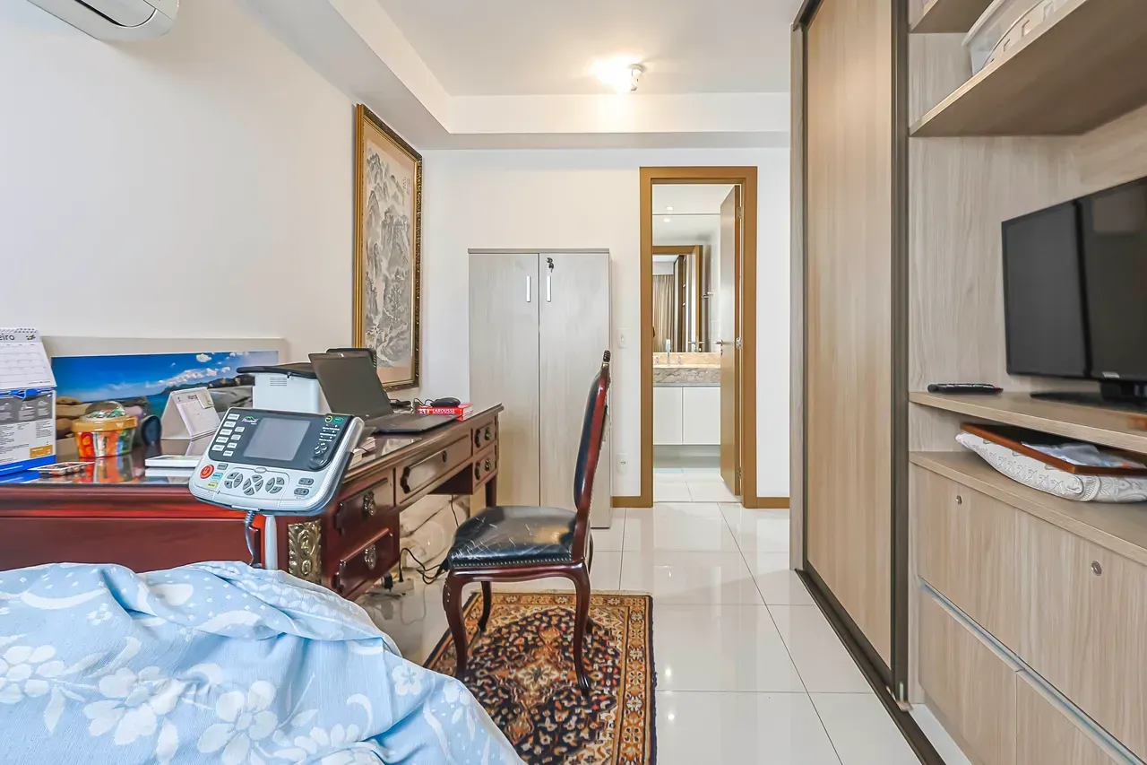 Furnished 150 m² apartment with 4 bedrooms and a gas stove — photo 6