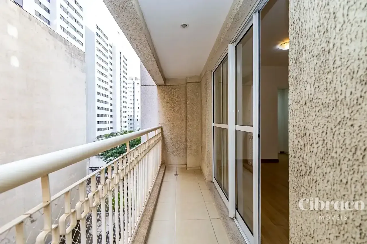 Apartamento de 1 quarto com 89,68 m² e sacada — photo 9