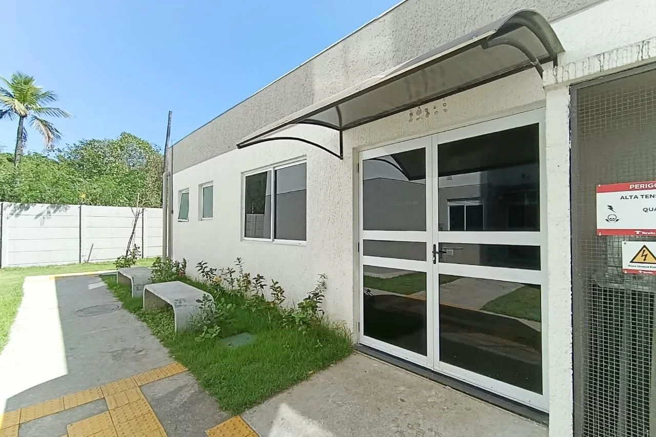 2-bedroom apartment in a building with a gym — photo 13