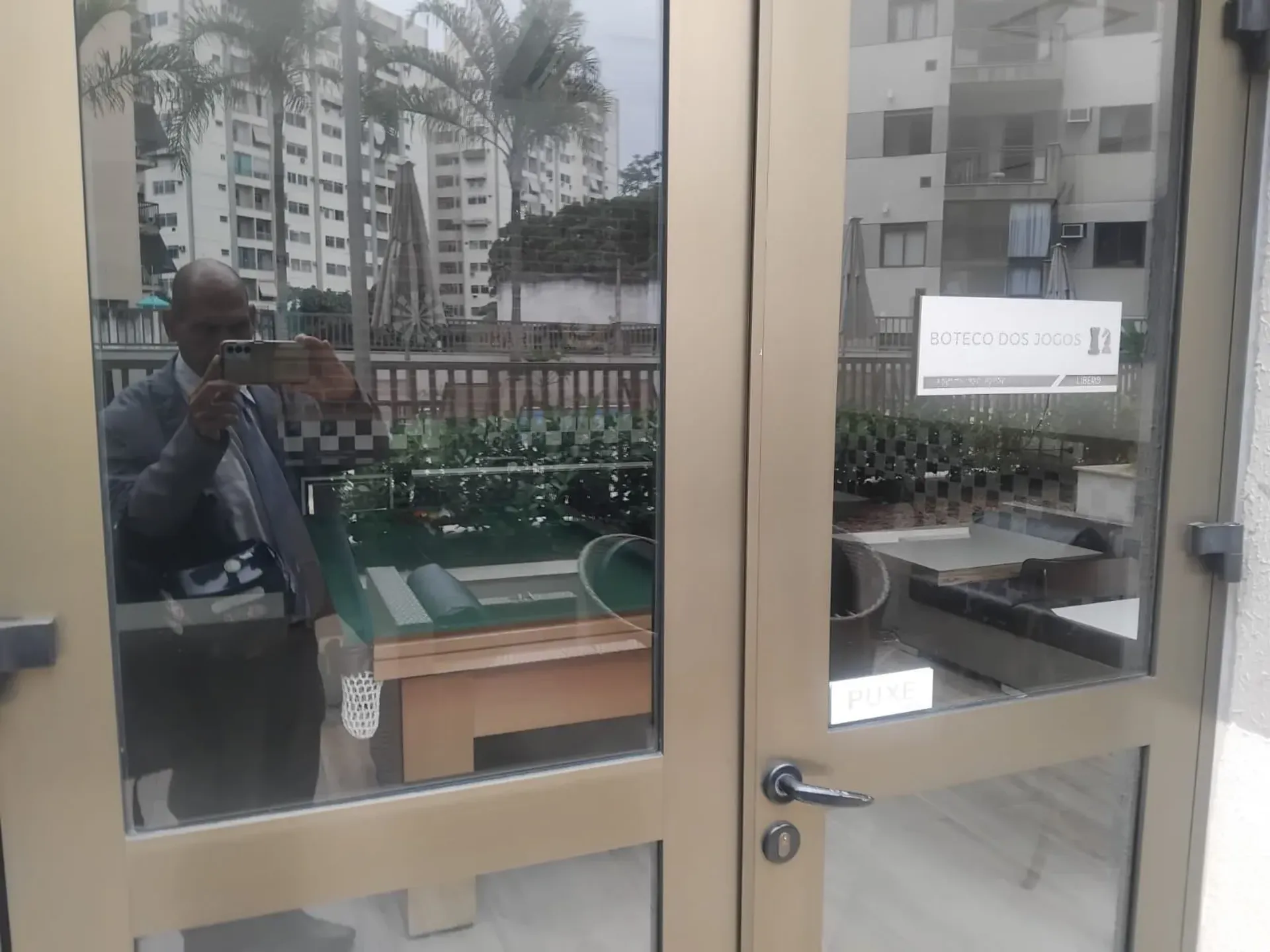 Apartamento sem mobília com 3 quartos e 3 banheiros — photo 30