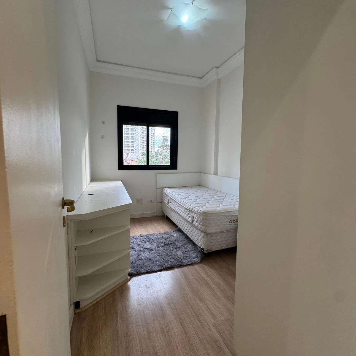 3-bedroom apartment with an en-suite and gas kitchen — photo 8