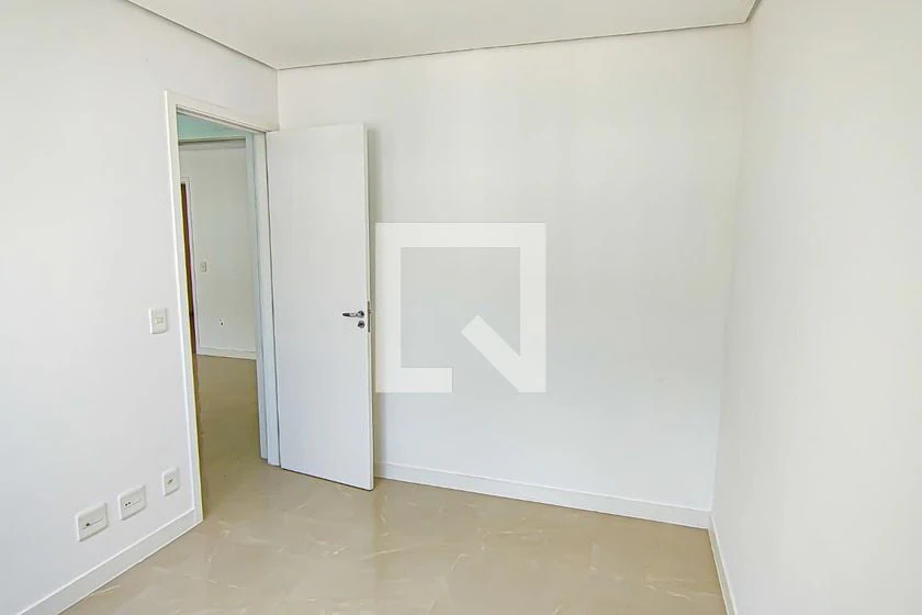 Квартира 68 м² с 2 спальнями-сюитами и балконом — photo 20