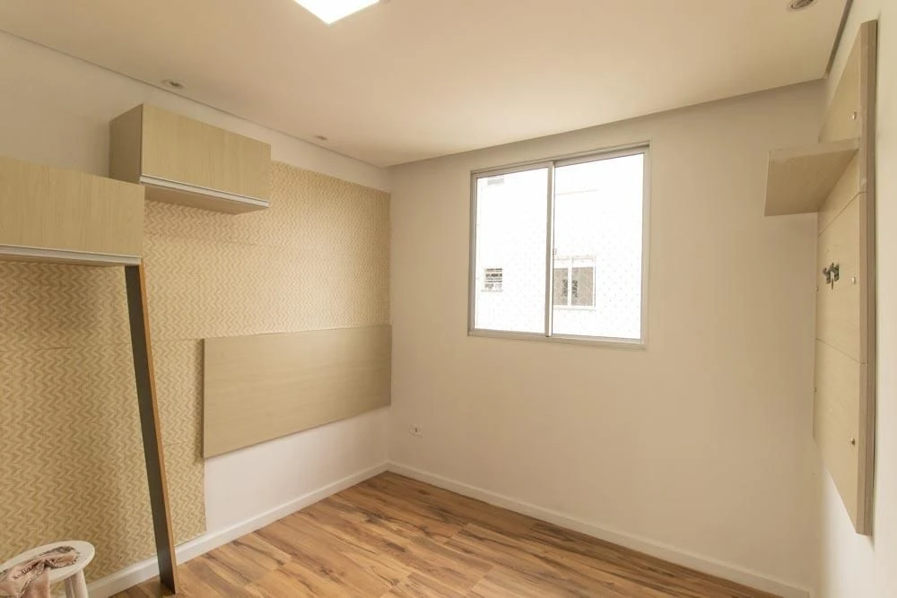 Apartment with 2 bedrooms, 1 en-suite and an open kitchen — photo 12