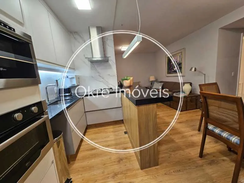 Furnished 1-bedroom apartment with open-plan kitchen — photo 2
