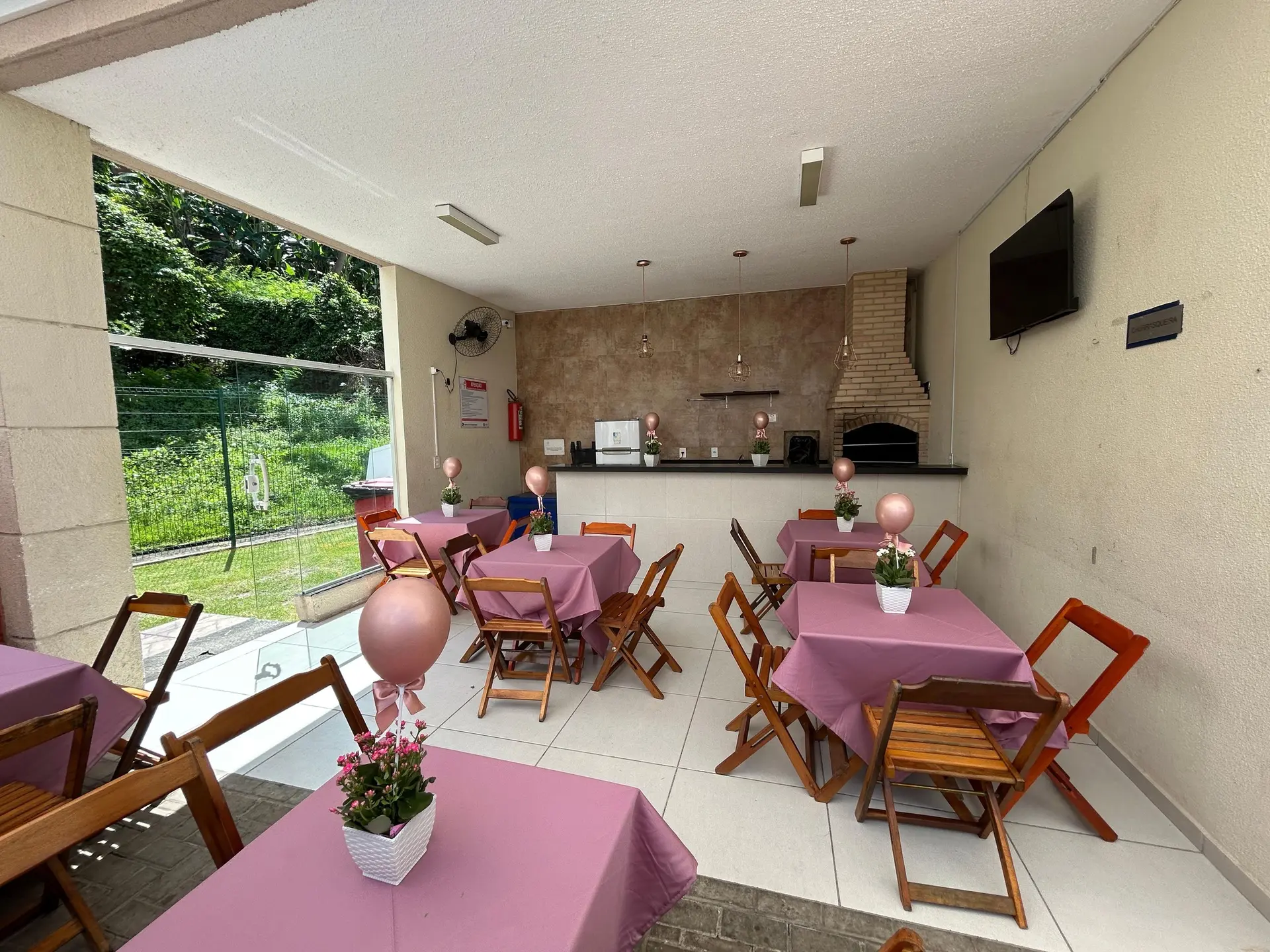 Apartamento de 2 quartos em condomínio com academia — photo 31