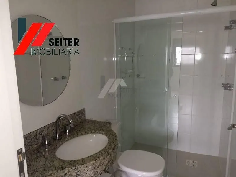 110 m² apartment with 2 bedrooms, 1 suite, balcony — photo 44