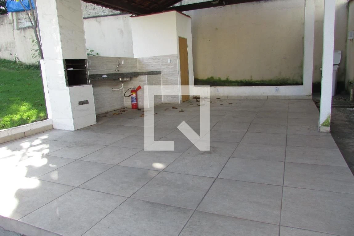 Apartamento mobiliado com 3 quartos e 2 banheiros — photo 74