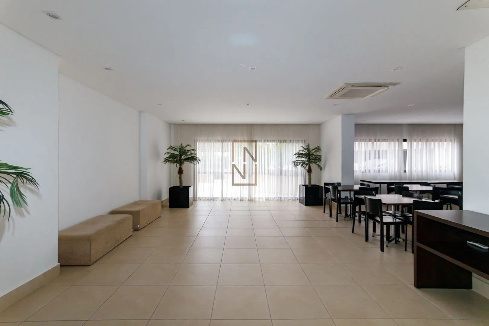1-bedroom apartment with a private BBQ area — photo 39