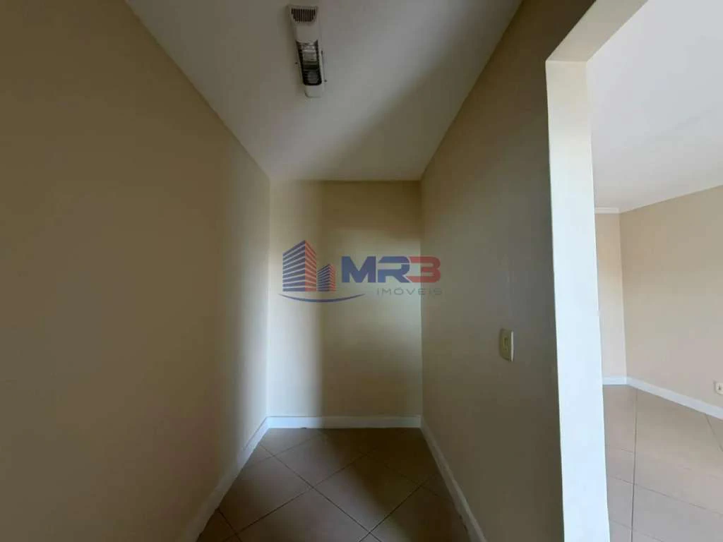 Unfurnished house with 3 en-suite bedrooms and a balcony — photo 25