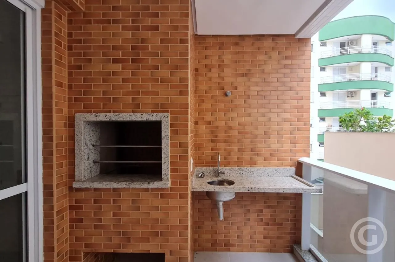 Furnished 82 m² apartment with mountain views — photo 3