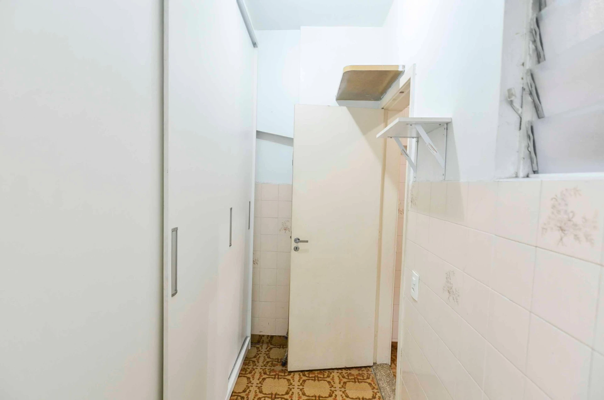 3-bedroom apartment with 2 parking spaces — photo 32