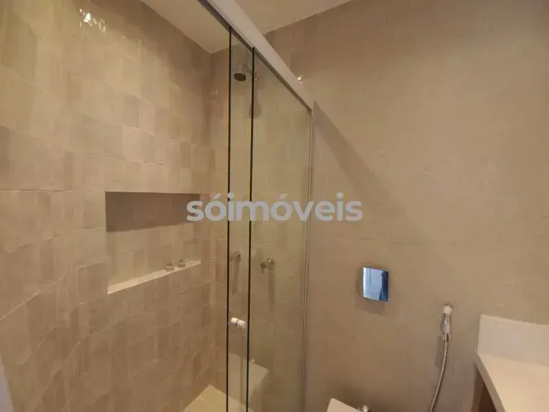 2-bedroom apartment with open-plan kitchen and gas — photo 8